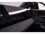 Volkswagen Tiguan 1.5 eHybrid R-Line Edition 272pk DSG Automaat, Trekhaak, Panoramadak, Lederen bekleding, Harman Kardon, 360 camera, Stoelverwarming, Stuurverwarming, Navigatie, App-connect, Matrix LED-koplampen
