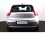 Volvo XC40 T4 Momentum - Parkeercamera achter - Parkeersensoren voor & achter - Cruise control - Inklapbare trekhaak - 18' LMV