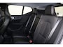 Volvo XC40 T4 Momentum - Parkeercamera achter - Parkeersensoren voor & achter - Cruise control - Inklapbare trekhaak - 18' LMV