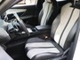 Peugeot 3008 225pk HYbrid GT | 1ste eigenaar | FOCAL | Alcantara/LEER | Electrische klep | Camera | 19"LMV | Stoelverwarming | AUTOMAAT