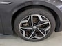 Volkswagen ID.3 First Plus 58 kWh 204pk / Navigatie / Matrix LED / LM 19 inch / Camera Parkeersensoren / APP