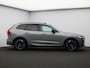 Volvo XC60 T6 AWD Plug-in hybrid Ultra Dark / Trekhaak / Head up displ. / Harman Kardon / 360 camera / Stoel+stuur+achterbankverw.