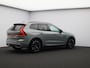 Volvo XC60 T6 AWD Plug-in hybrid Ultra Dark / Trekhaak / Head up displ. / Harman Kardon / 360 camera / Stoel+stuur+achterbankverw.