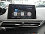 Peugeot 3008 1.2 PureTech Allure | Automaat | 19 Inch velgen | Trekhaak | Getint glas | CarPlay | Navigatie | Cruise Control | LED Koplampen | Camera