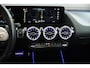 Mercedes-Benz EQA 250 190pk AMG Line 67 kWh SOH 98% Trekhaak 360Camera Memory HUD Burmester Panoramadak Navigatie