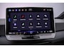Volkswagen ID.3 Pro Limited Edition 59 kWh 204pk Automaat, Steunhaak, Adaptive cruise control, Stoelverwarming, Stuurverwarming, Panoramadak, Matrix LED koplampen, Achteruitrijcamera, Parkeersensoren, Navigatie, App-connect
