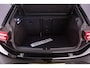 Volkswagen ID.3 Pro Limited Edition 59 kWh 204pk Automaat, Steunhaak, Adaptive cruise control, Stoelverwarming, Stuurverwarming, Panoramadak, Matrix LED koplampen, Achteruitrijcamera, Parkeersensoren, Navigatie, App-connect