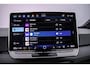 Volkswagen ID.3 Pro Limited Edition 59 kWh 204pk Automaat, Steunhaak, Adaptive cruise control, Stoelverwarming, Stuurverwarming, Panoramadak, Matrix LED koplampen, Achteruitrijcamera, Parkeersensoren, Navigatie, App-connect