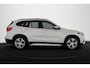 BMW X1 sDrive18i Executive Sport Line Panoramadak Trekhaak Groot Navi Stoelverwarming