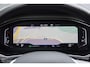 Volkswagen T-Roc 1.5 TSI Style Business Trekhaak Carplay Adaptive Cruise control