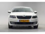 Skoda Octavia 1.2 TSI Greentech Elegance Businessline [ Premium Audio PDC Clima Cruise ]