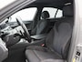 BMW 5-Serie 530e Business Edition Plus 292 Pk | M-Pakket | Virtual Cockpit | Schuif-kanteldak | Adaptive Cruise | Sportstoelen | LED | 21 Inch