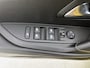 Peugeot e-208 EV GT 50 kWh 136pk | Accu 96% | Navigatie | Panoramadak | Achteruitrijcamera | Keyless start | Full Led koplampen | Climate Control | Cruise Control | Parkeersensoren v+a | 3D Cockpit | Apple Carplay / Android Auto | Dodehoeksensor | Elektrisch inklapbare spiegels | Sfeerverlichting | Donker getint glas | 17" lichtmetalen velgen |
