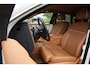 Rolls-Royce Phantom 6.7 V12 Starlight Headliner Rear Theatre Individual Rear Seats 22-Inch Polished Wheels