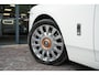 Rolls-Royce Phantom 6.7 V12 Starlight Headliner Rear Theatre Individual Rear Seats 22-Inch Polished Wheels
