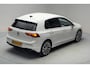 Volkswagen Golf 1.0 TSI Life Business [ Navi Adapt.cruise Stoelverwarming ]