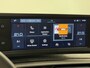 Peugeot 5008 1.2 Hybrid 136pk Allure Automaat Navigatie Cruise control Climate control LED Voorstoelen verwarmd Parkeersensoren Camera Apple Carplay/ Android Auto Radio
