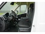 Peugeot Boxer 2.2 BlueHDi 140 L3H2 3.5t in Nieuwstaat |Mooie camperbasis met BPM voordeel |Automaat |Full-LED koplampen |Camera |Cruise |Navi |2e airbag |Leder stuur |Digitaal dashboard