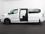 Ford E-Transit Custom 340 L2H1 Limited 65 kWh 8 persoons Adaptieve cruise control Airco Lichtmetalen Velgen Extra getint glas Camera Navigatie Apple Carplay/ Android Auto