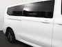 Ford E-Transit Custom 340 L2H1 Limited 65 kWh 8 persoons Adaptieve cruise control Airco Lichtmetalen Velgen Extra getint glas Camera Navigatie Apple Carplay/ Android Auto