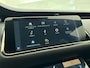 Land Rover Range Rover Evoque P300e R-Dynamic SE | Panoramadak | Cold Climate