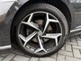 Volkswagen Passat Variant 2.0 TSI R-Line Business + | Trekhaak | Stoelverwarming | Adaptive Cruise | Pano | Camera | Memory | LED