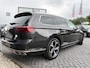 Volkswagen Passat Variant 2.0 TSI R-Line Business + | Trekhaak | Stoelverwarming | Adaptive Cruise | Pano | Camera | Memory | LED