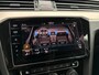 Volkswagen Passat Variant 2.0 TSI R-Line Business + | Trekhaak | Stoelverwarming | Adaptive Cruise | Pano | Camera | Memory | LED