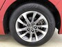 Toyota Prius 1.8 Plug-in Business Plus | Achteruitrijcamera | HUD | ACC | Stoelverwarming | LED verlichting