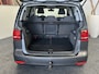 Volkswagen Touran 1.4 TSI HIGHLINE 7 PERSOONS AUTOMAAT NAVIGATIE CRUISE CONTROL BLUETOOTH TELEFOON MEDIA VOORBEREIDING TREKHAAK 17"LICHTMETALEN VELGEN PDC ZEER MOOI !!