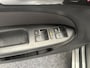 Volkswagen Touran 1.4 TSI HIGHLINE 7 PERSOONS AUTOMAAT NAVIGATIE CRUISE CONTROL BLUETOOTH TELEFOON MEDIA VOORBEREIDING TREKHAAK 17"LICHTMETALEN VELGEN PDC ZEER MOOI !!