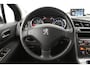 Peugeot 5008 1.2 PureTech Blue L 7p. Dealer onderh + distr verv Trekh Pano