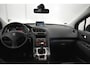 Peugeot 5008 1.2 PureTech Blue L 7p. Dealer onderh + distr verv Trekh Pano
