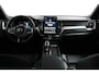 Volvo XC60 T6 Plus dark black edition 2026 Luchtvering | Head up Display | Panoramadak | Achterbank verwarmd | Apple Carplay/Android Auto|telefoonintegratie premium | Audio installatie premium