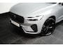 Volvo XC60 T6 Plus dark black edition 2026 Luchtvering | Head up Display | Panoramadak | Achterbank verwarmd | Apple Carplay/Android Auto|telefoonintegratie premium | Audio installatie premium