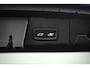 Volvo XC60 T6 Plus dark black edition 2026 Luchtvering | Head up Display | Panoramadak | Achterbank verwarmd | Apple Carplay/Android Auto|telefoonintegratie premium | Audio installatie premium