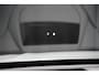 Volvo XC60 T6 Plus dark black edition 2026 Luchtvering | Head up Display | Panoramadak | Achterbank verwarmd | Apple Carplay/Android Auto|telefoonintegratie premium | Audio installatie premium