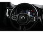 Volvo XC60 T6 Plus dark black edition 2026 Luchtvering | Head up Display | Panoramadak | Achterbank verwarmd | Apple Carplay/Android Auto|telefoonintegratie premium | Audio installatie premium