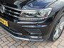 Volkswagen Tiguan Allspace 1.4 TSI Highline 7p. / AUTOMAAT/ PANO/ 7-PERSOONS/ TREKHAAK/ 360 CAMERA/ LEDER/ MEMORY SEATS/ HEAD-UP/ DODE HOEK/ LED PLUS/ KEYLESS/ DIGITAL DASHBOARD/ STOELVERWARM./ KEYLESS/ ADAPT. CRUISE/ APP CONNECT/ NAVI/ CL