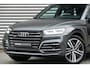 Audi Q5 55 TFSI e quattro Competition S-Line | B&O | Trekhaak | Leder | HUD | Luchtvering | ACC |