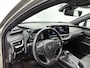 Lexus UX 250h Luxury Line | Trekhaak | PDC | BLS | Apple CarPlay / Android Auto (Navigatie) |