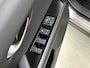 Lexus UX 250h Luxury Line | Trekhaak | PDC | BLS | Apple CarPlay / Android Auto (Navigatie) |