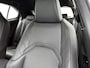 Lexus UX 250h Luxury Line | Trekhaak | PDC | BLS | Apple CarPlay / Android Auto (Navigatie) |
