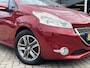 Peugeot 208 1.2 VTi Access / Cruise / Clima / Trekhaak/ Bluetooth / Navigatie