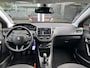 Peugeot 208 1.2 VTi Access / Cruise / Clima / Trekhaak/ Bluetooth / Navigatie