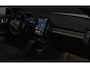 Volvo EX40 P8 Performance Ultra Europa 82 kWh | Facelift | Long Range | Google | Harman Kardon Audio | Panoramadak | Getint Glas | Elektrische Stoelverstelling | Adaptieve Cruise Control | Dodehoekdetectie | Zitverlenging | Stoel-/Stuurverwarming | Elek. Achterklep | Keyless | Memory | 20" inch Lichtmetalen Velgen