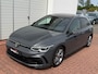 Volkswagen Golf 1.5 eTSI R-Line Sportpakket Pano R-Zetels IQ-Light H&K-Audio Tr.Haak