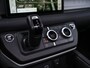 Land Rover Defender 110 2.0 P400e 110 SE Panoramadak | NL-Auto | Meridian Sound | 360 Camera | Luchtvering | Memory Seats | Koelbox | Stuurverwarming | Stoelverwarming V+A | Trekhaak |
