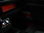 Land Rover Defender 110 2.0 P400e 110 SE Panoramadak | NL-Auto | Meridian Sound | 360 Camera | Luchtvering | Memory Seats | Koelbox | Stuurverwarming | Stoelverwarming V+A | Trekhaak |