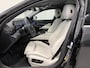 BMW 5-Serie 530e Edition PANO/H&K/HEAD-UP/LEER-SPORT/CURVED-DISPLAY/360CAMERA/20"/LED-ADAPTIVE/KEYLESS/ELECTR.TREKHAAK/NIEUW-MODEL2025/BTW-AUTO/FABRIEKS-GARANTIE T/M 06-2027
